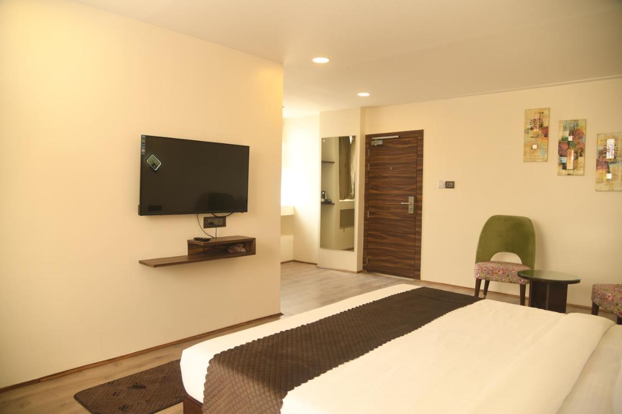 Hôtel Cloud Social à Shillong Extérieur photo
